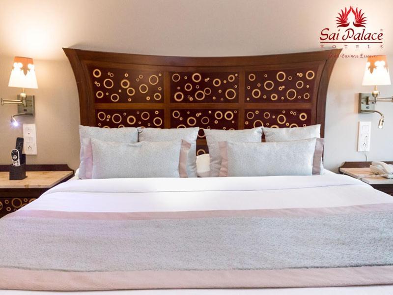Sai Palace Hotel Мумбай Екстериор снимка
